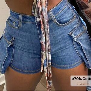 Mid-Rise Blue Denim Cargo Pocket Shorts